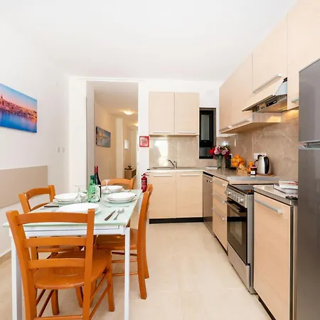 Sea Bliss - Close To The Sea - By Getawaysmalta Apartmán *